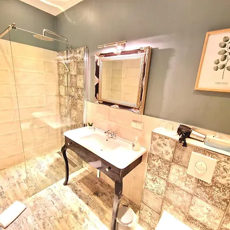 Gutshaus كنيتلفيلد