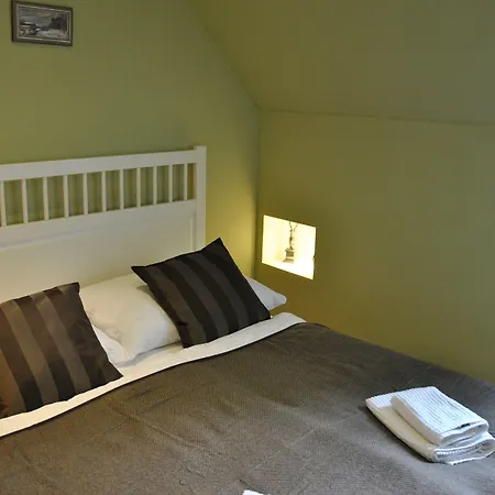 Gutshaus شقة كنيتلفيلد