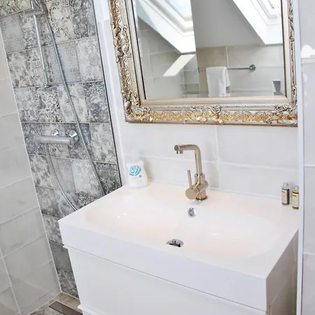 Gutshaus Apartman *