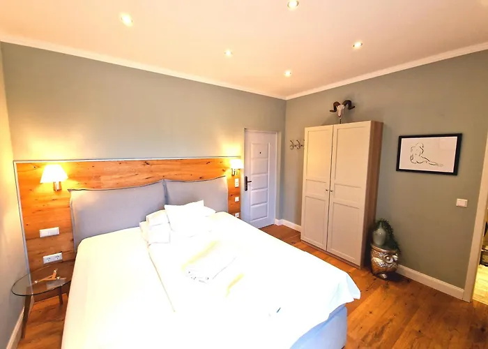 Gutshaus * Knittelfeld